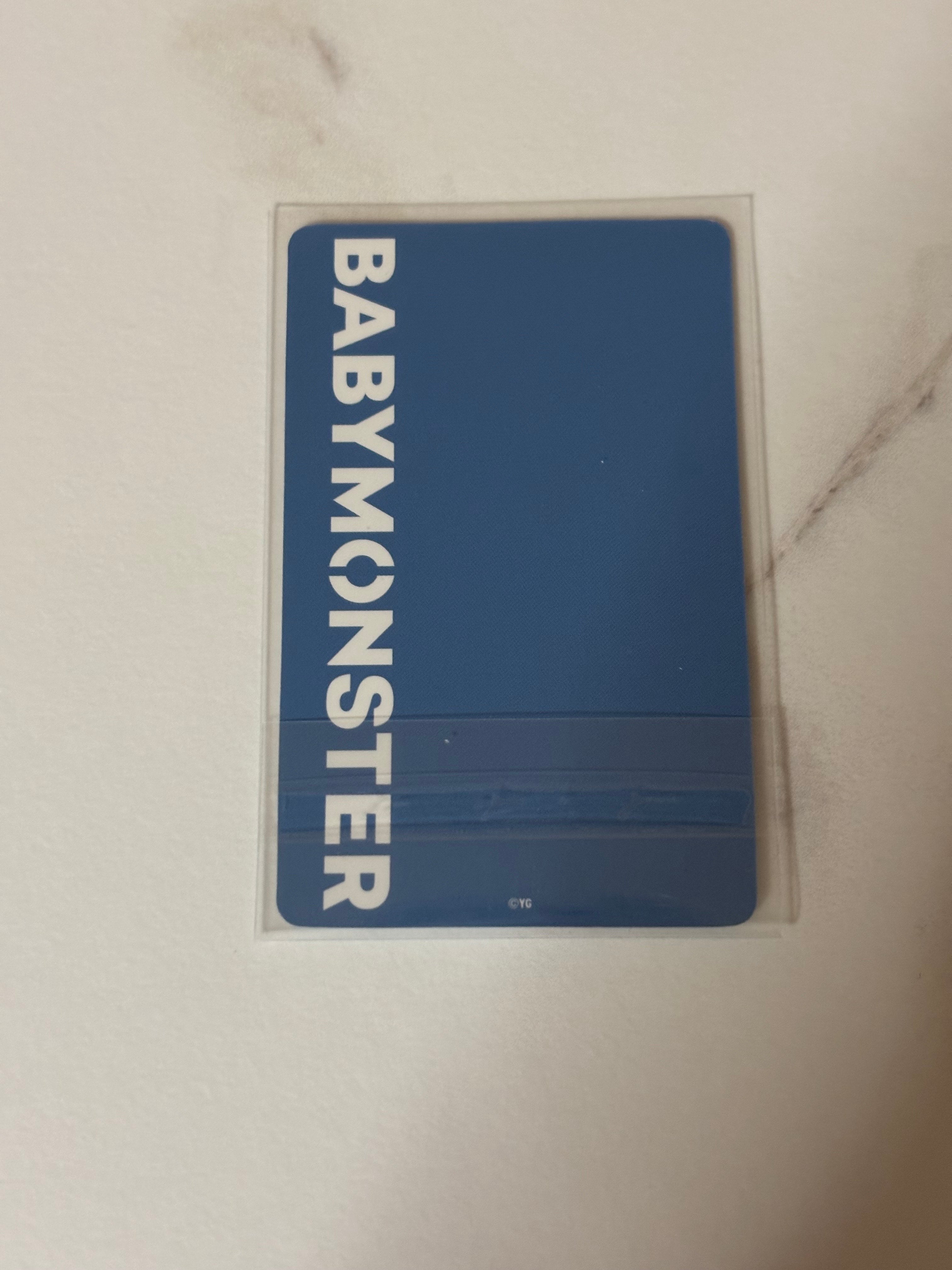 POB OFFICIEL PHARITA DE BABYMONSTER