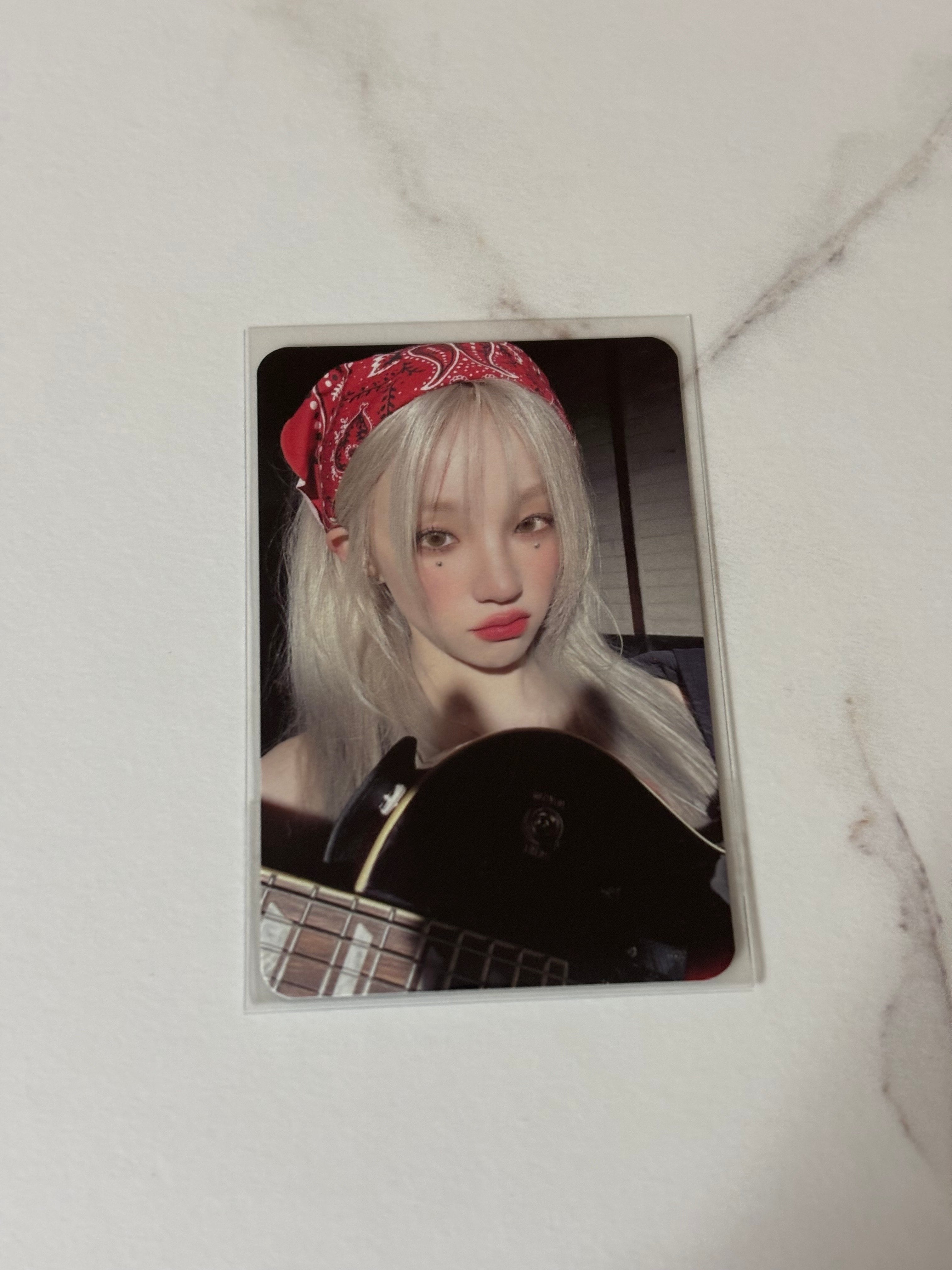 PC OFFICIEL YUQI DE IDLE