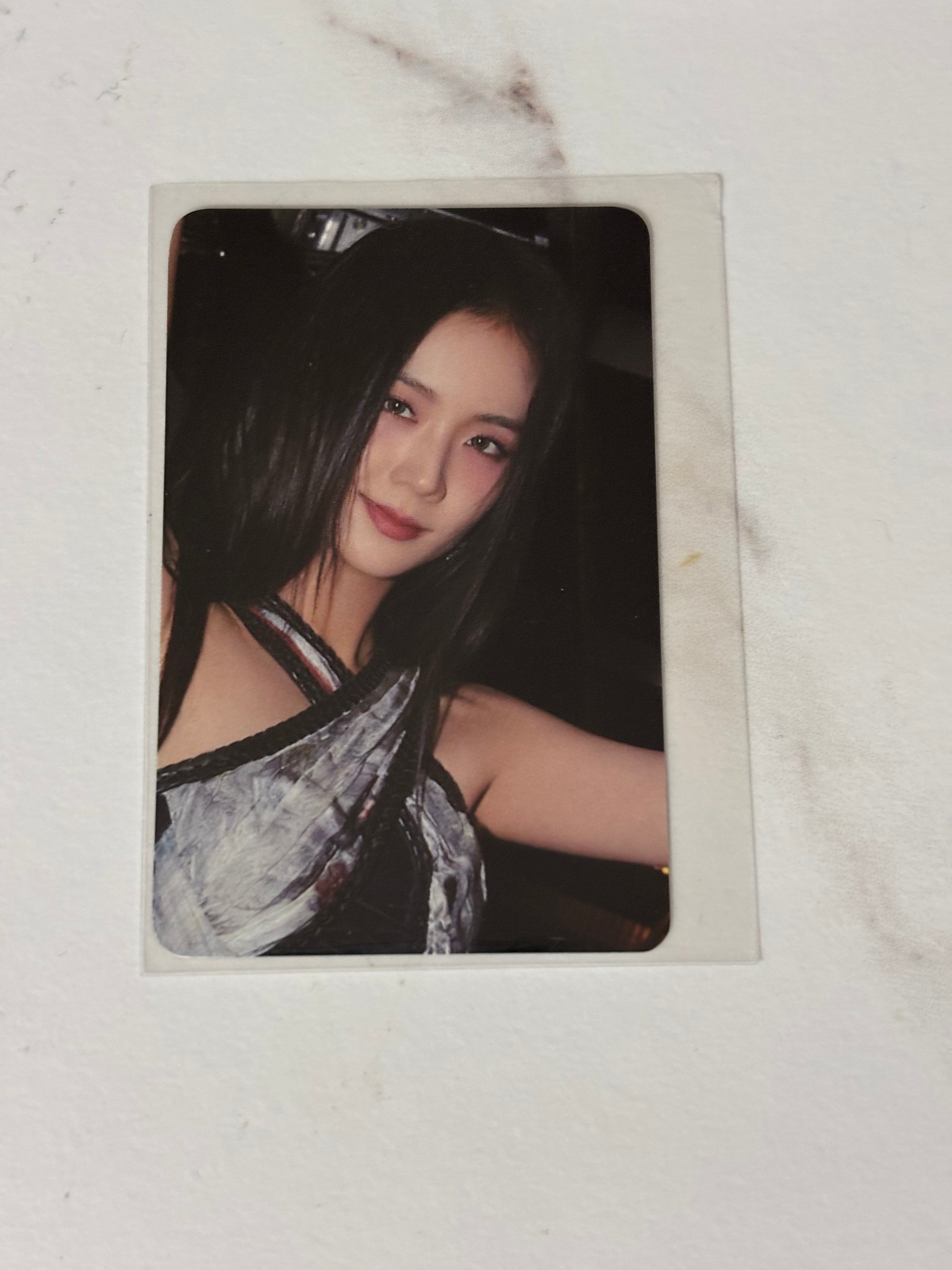 POB OFFICIEL DE JISOO DE BLACKPINK